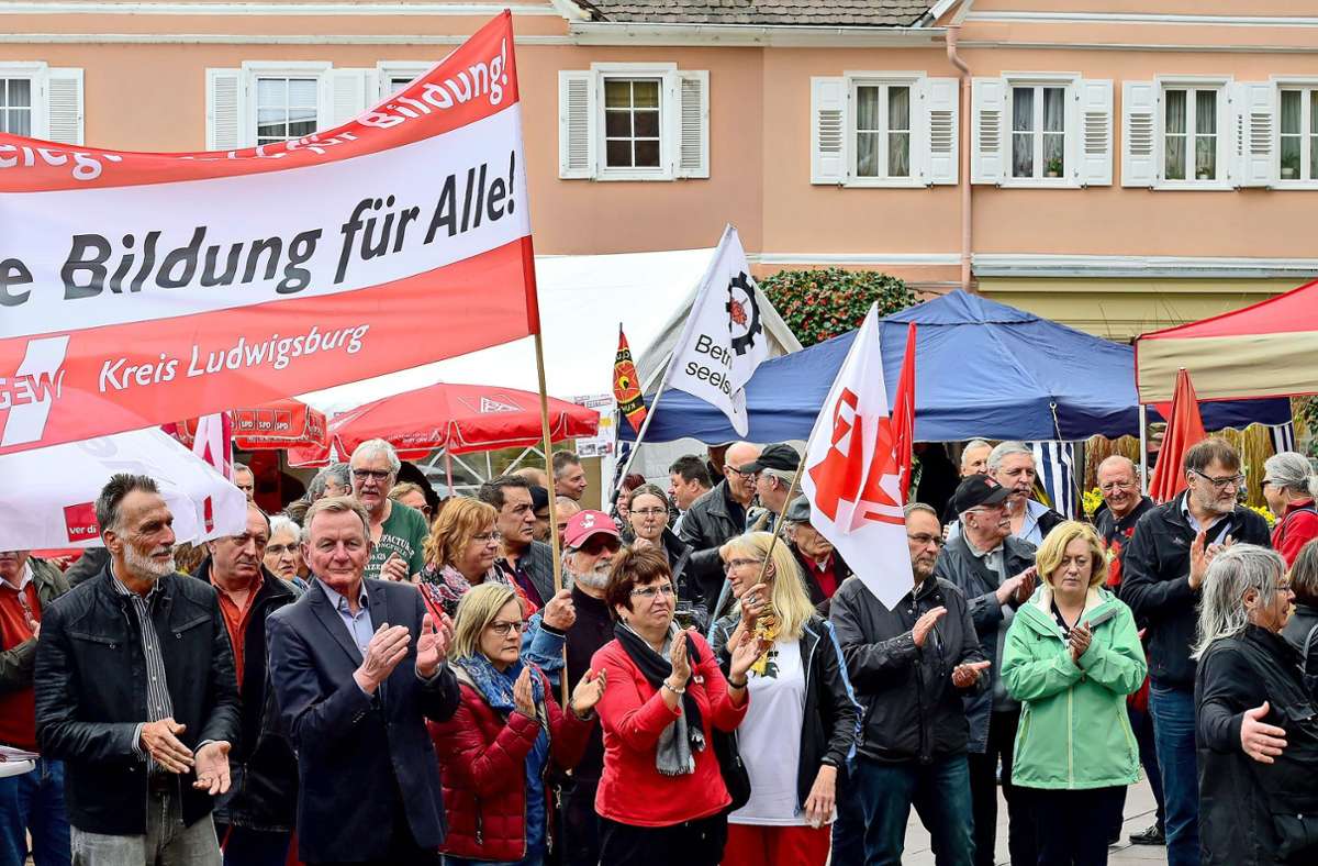 Bietigheim-Bissingen: Demo für mehr Lohn und mehr Freizeit