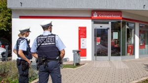 Ingersheim: Drei Bankmitarbeiterinnen mit Messer in Panik versetzt