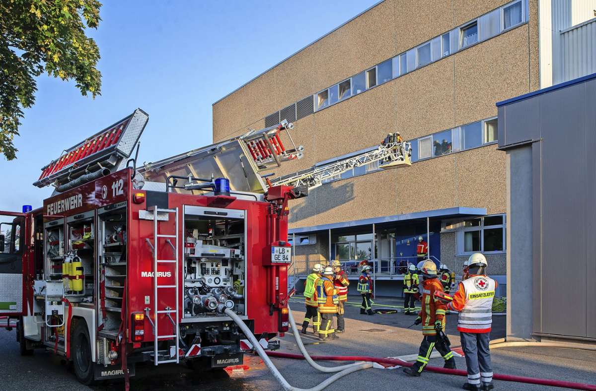 Feuerwehrübung in Erligheim: Firma Amann kann sich sicher fühlen