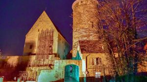 Der Obere Turm, auch Schochenturm genannt, am Rande der Altstadt von Besigheim nahe Stadttor und Steinhaus. Von hier aus versahen die Hochwächter ihren Dienst.⇥