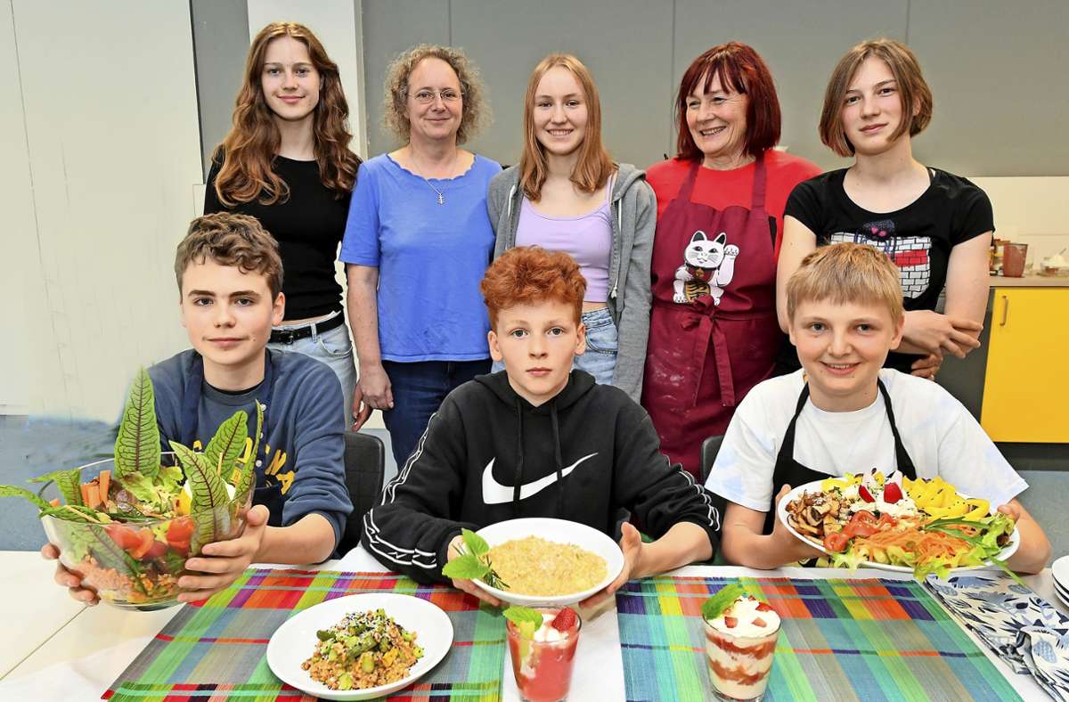 Ellental-Gymnasien Bietigheim-Bissingen: Küche mit Kochduell eingeweiht