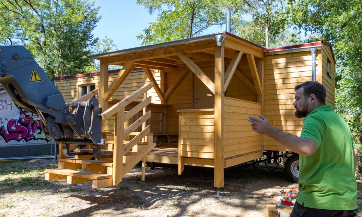 Bauwagen für Waldkindergarten in Oberriexingen aufgebaut: Unterschlupf für Reutwaldfüchse