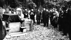 Die Beisetzung von Julius Marx am 21. Oktober 1970, war die letzte Beerdigung auf dem jüdischen Friedhof in Freudental.⇥ Foto: BZ-Archiv/ad