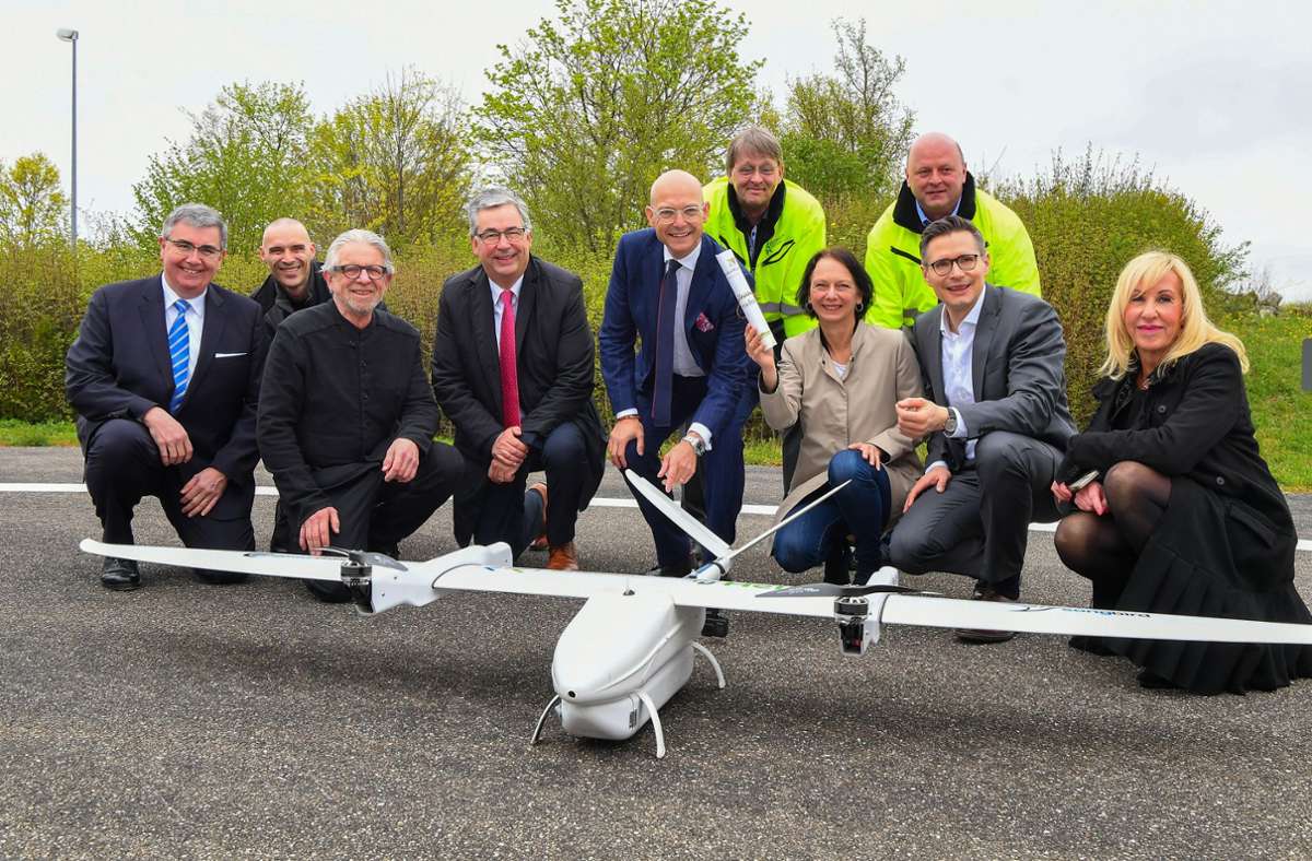 Kreis Ludwigsburg: Die Zukunft der Medizin fliegt  Drohne mit E-Antrieb