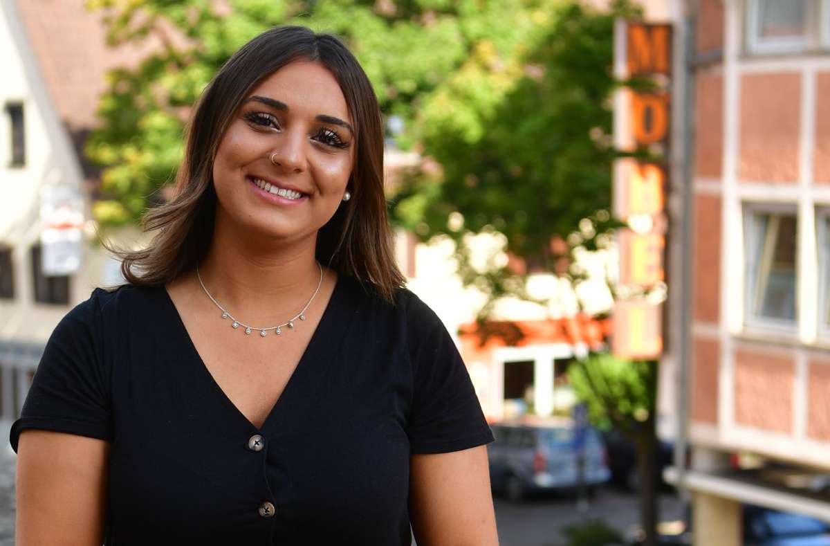Die 23-jährige Rana Hamadi fliegt nach Beirut: „Ich möchte in Beirut helfen“