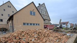 Sanierung in Erligheim: Der große Abriss hat begonnen