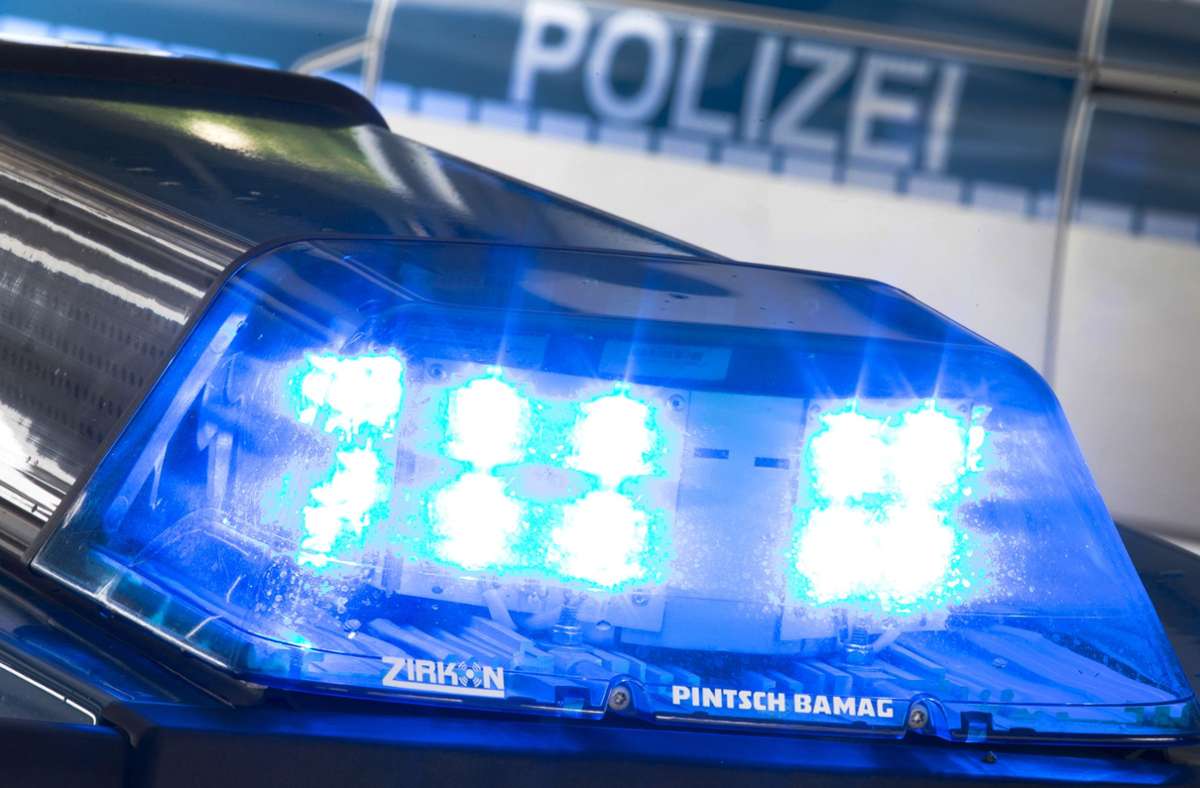 Streit in Besigheim: Fußgänger stellt sich BMW in den Weg – und wird angefahren