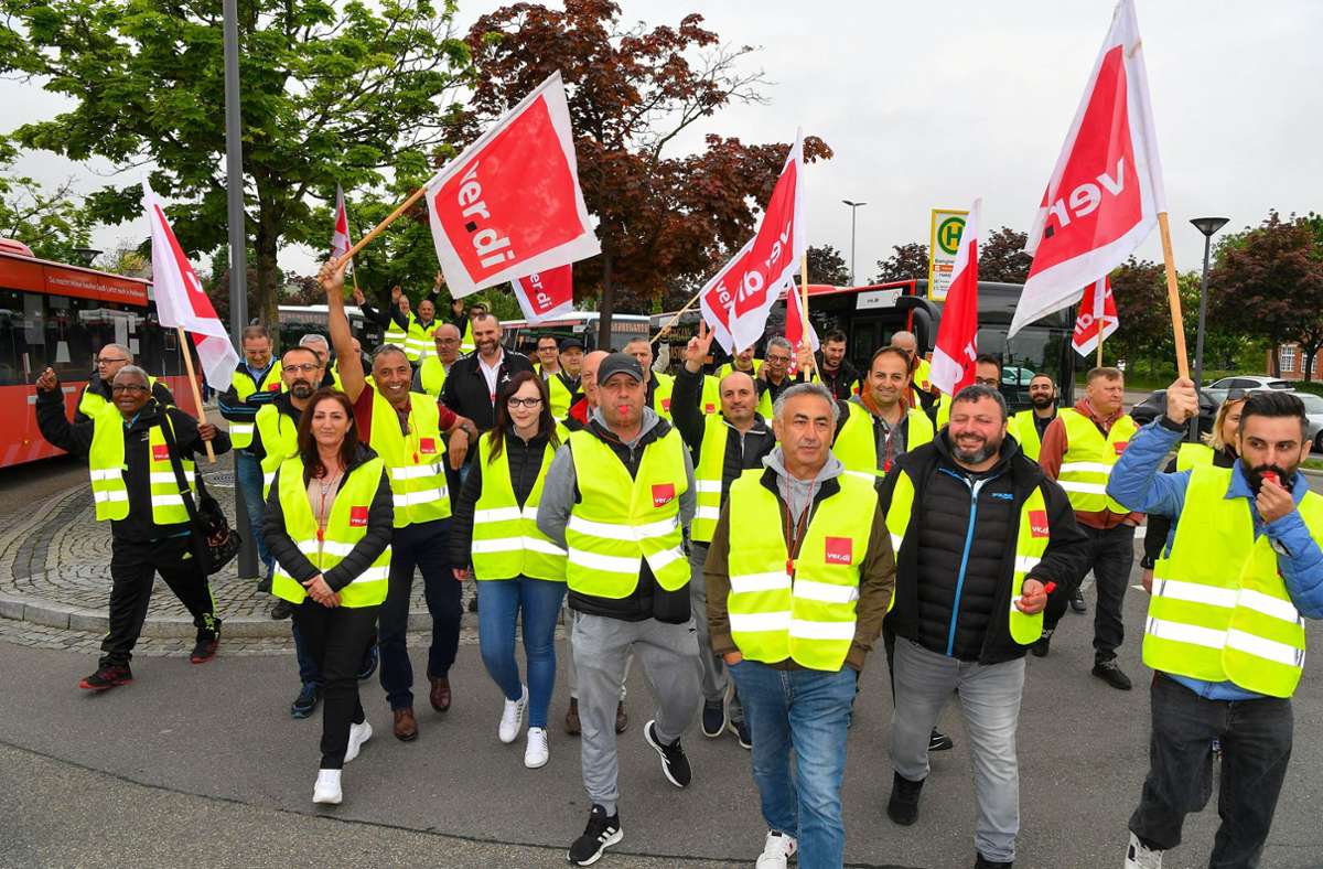 Bietigheim-Bissingen: Spillmann-Mitarbeiter demonstrieren für höhere Löhne
