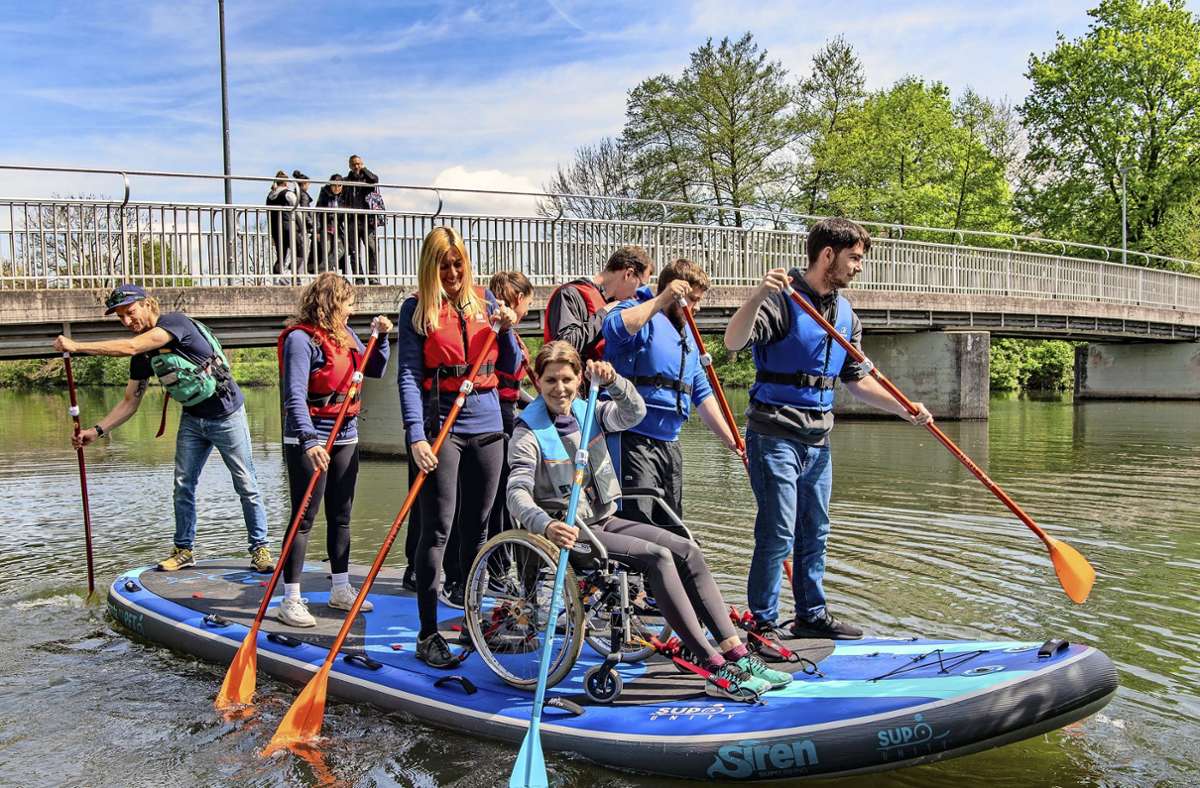 Inklusion  in Bietigheim-Bissingen: Wassersport auf der Enz  – natürlich auch im Rollstuhl