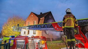 Sachsenheim: Zwei Verletzte und 500 000 Euro Schaden nach Wohnhausbrand