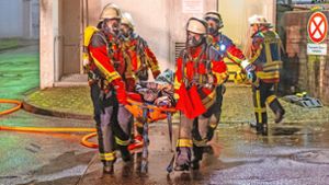 Menschenleben retten steht bei der Feuerwehr an erster Stelle. Erst danach wird das Leck abgedichtet.