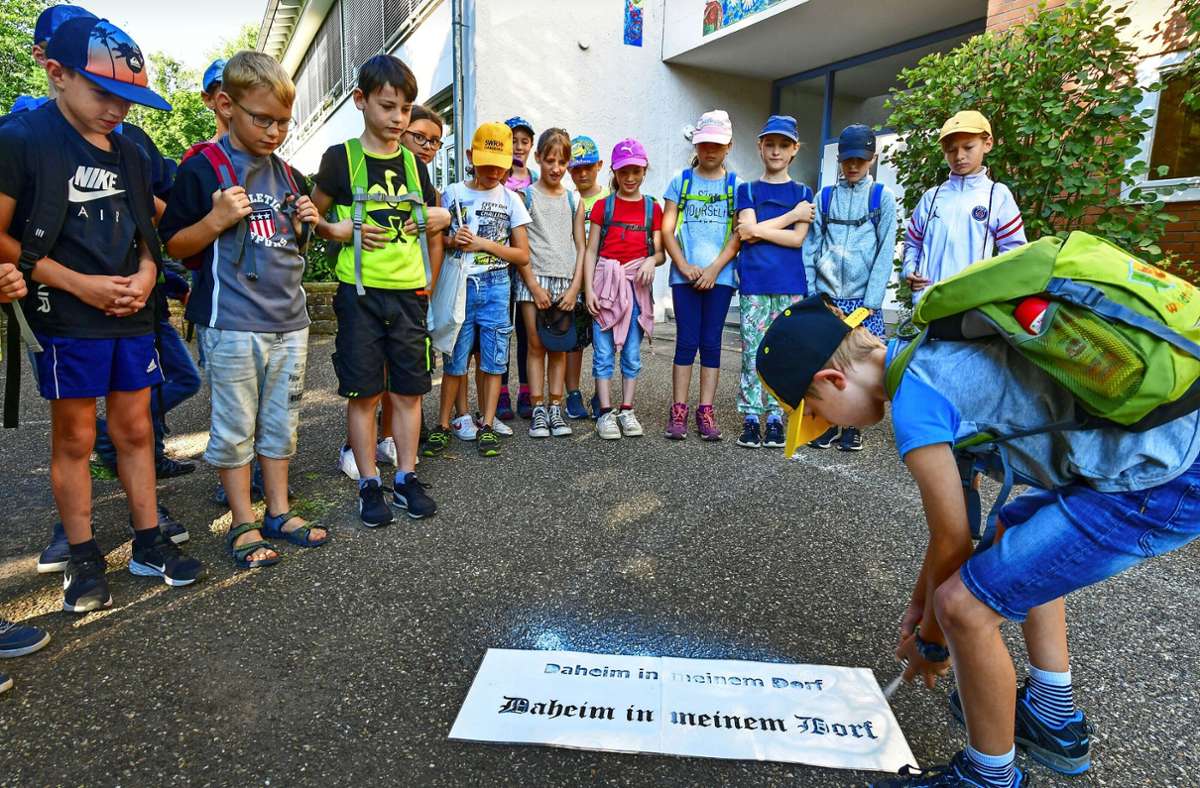 Freudentaler Synagoge wird 252 Jahre alt: Kinder spielen heute wie damals gerne am Steinbach