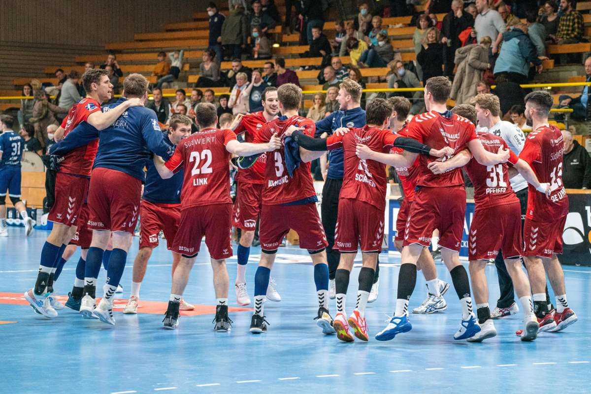 Bietigheimer Handballer triumphieren in Lübeck: Romeros Wutausbruch bringt SG BBM in die Spur