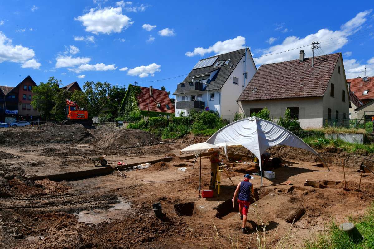 Ausgrabungen in Pleidelsheim: Erdreich gibt Spuren aus dem Mittelalter preis