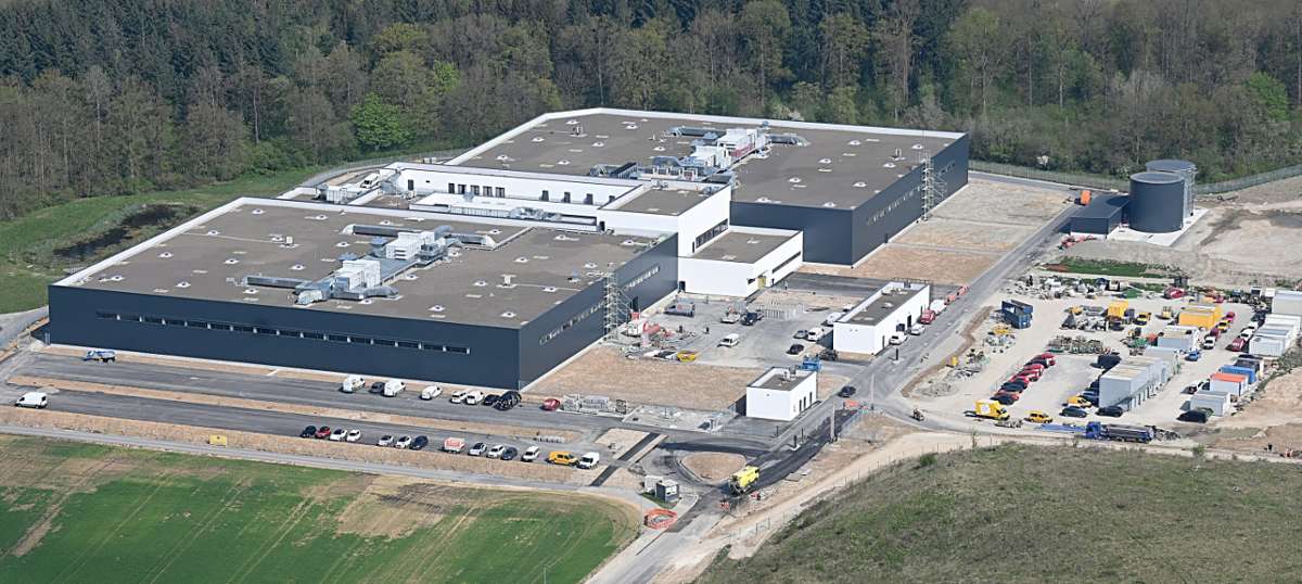 Sportwagenbauer in Sachsenheim: Porsche-Pilotcenter nimmt Betrieb auf
