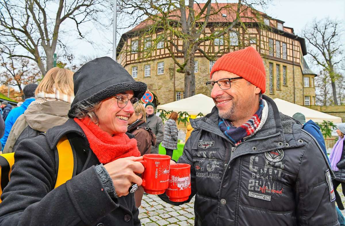 Sachsenheim: Weihnachtsmarkt im Äußeren und Inneren Schlosshof