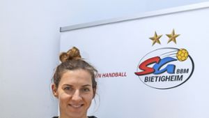 Karolina Kudlacz-Gloc, Handballerin der SG BBM, ist eine der erfolgreichsten Spielerinnen der ersten Liga. Trainerin würde sie dennoch momentan nicht werden wollen. Foto:  
