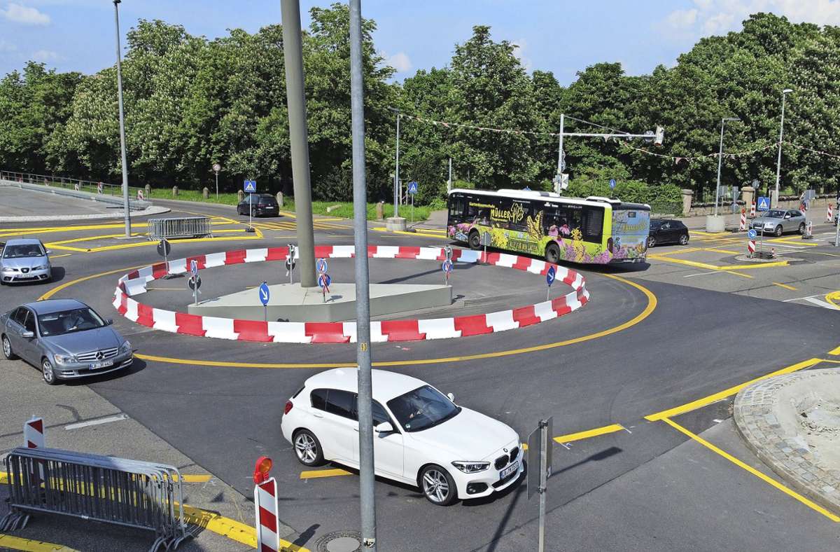 Kreisverkehr an der Sternkreuzung in Ludwigsburg: Testphase läuft noch bis Herbst