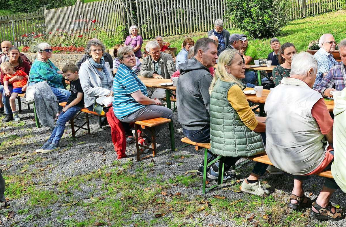 Sachsenheim: Preise für naturnahe Gärten in Sachsenheim vergeben