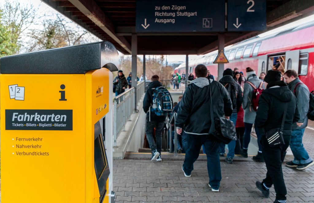 Bahnhof in Kirchheim: Ticketverkauf noch nicht möglich