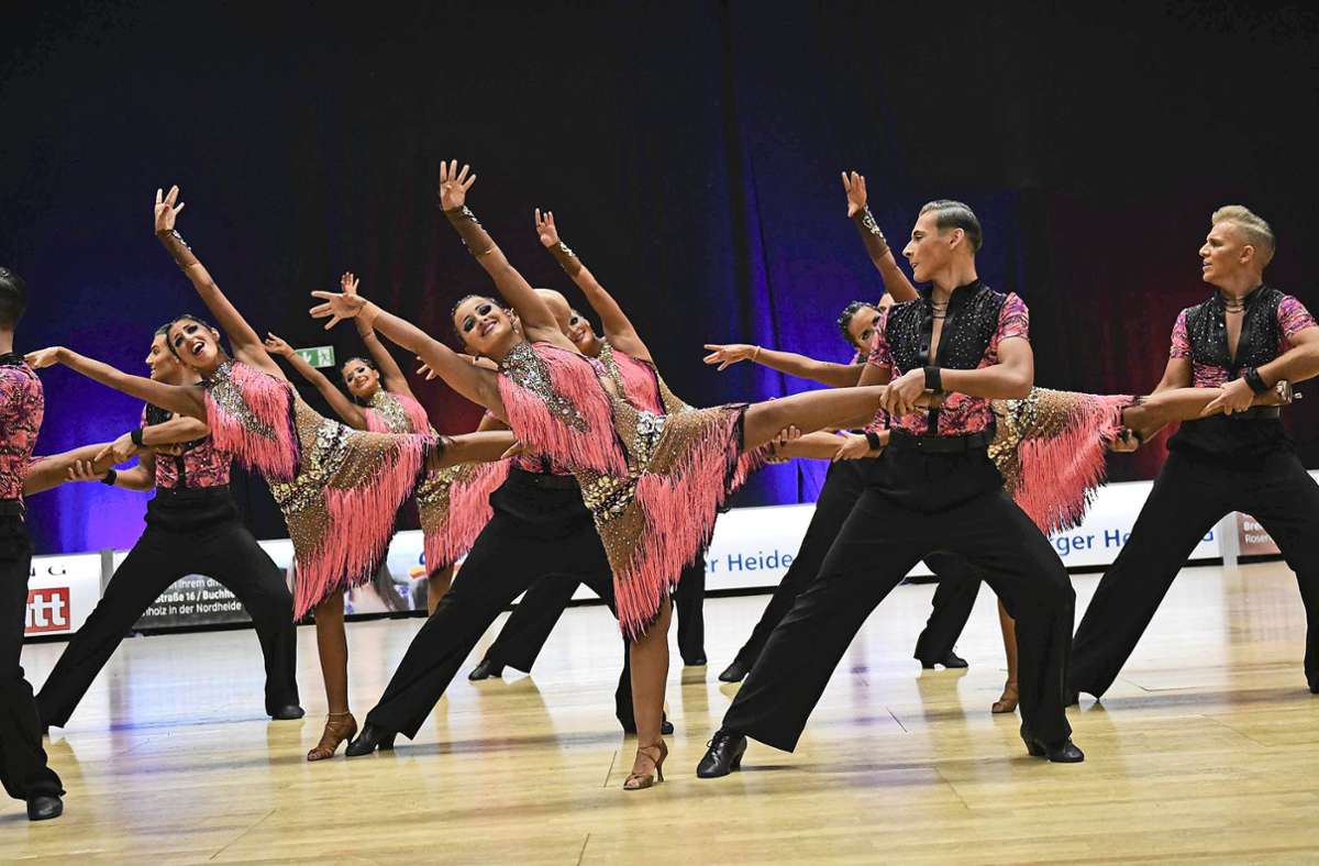 Tanzsportgemeinschaft Bietigheim: Lateinformation tanzt bei der Bundesliga-Premiere auf Platz fünf