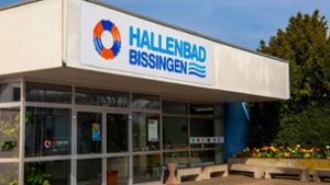 Die Hallenbäder in Bietigheim-Bissingen und Sachsenheim werden mit niedriger  Wassertemperatur geöffnet sein. Foto: Martin Kalb