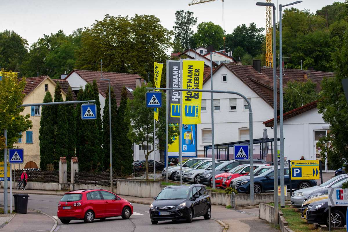 Bauvorhaben in Großsachsenheim: Zehn Reihenhäuser beim Edeka-Markt