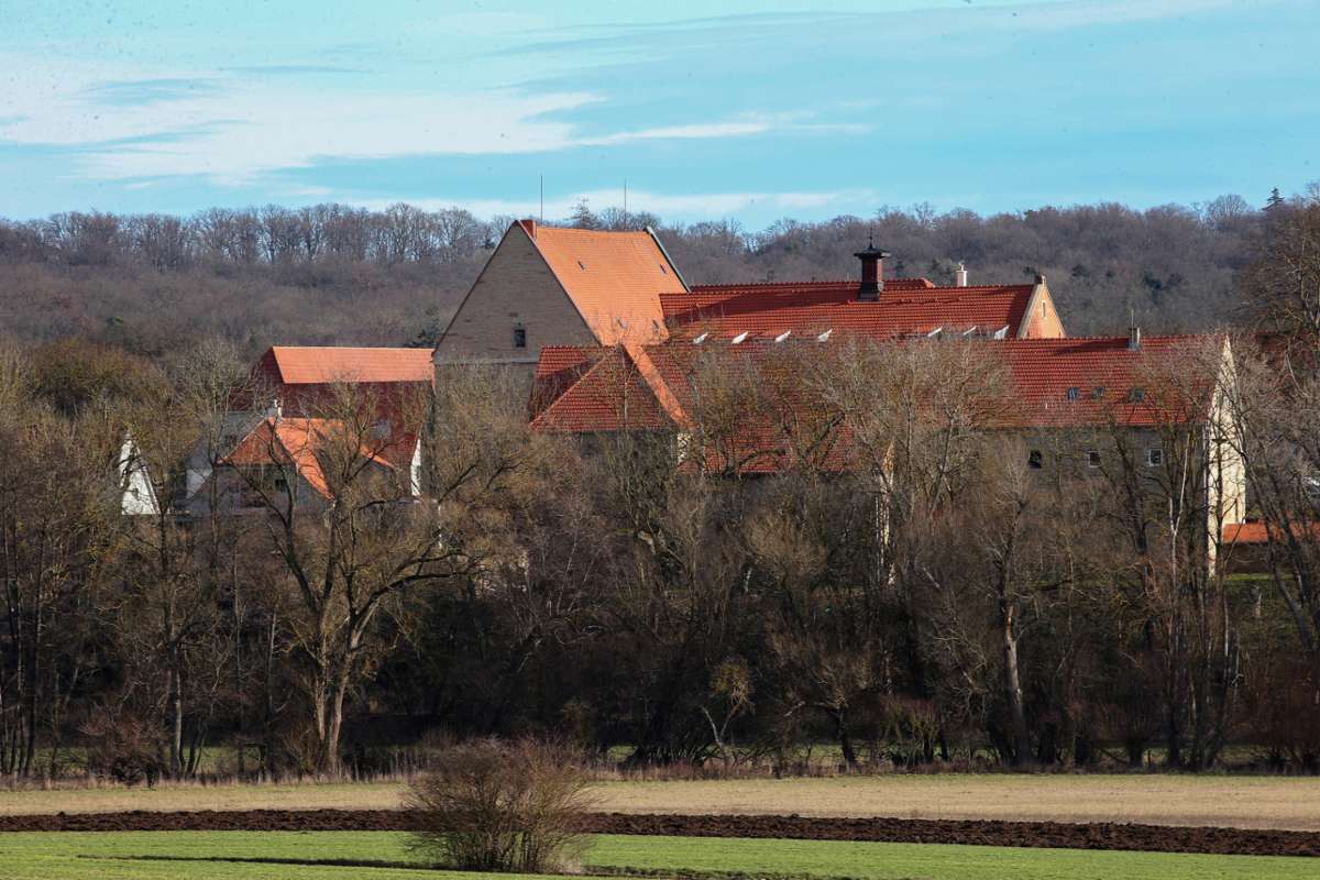 Die Geschichte der Domäne Rechentshofen in Sachsenheim: Vom Kloster zum Pferdehof