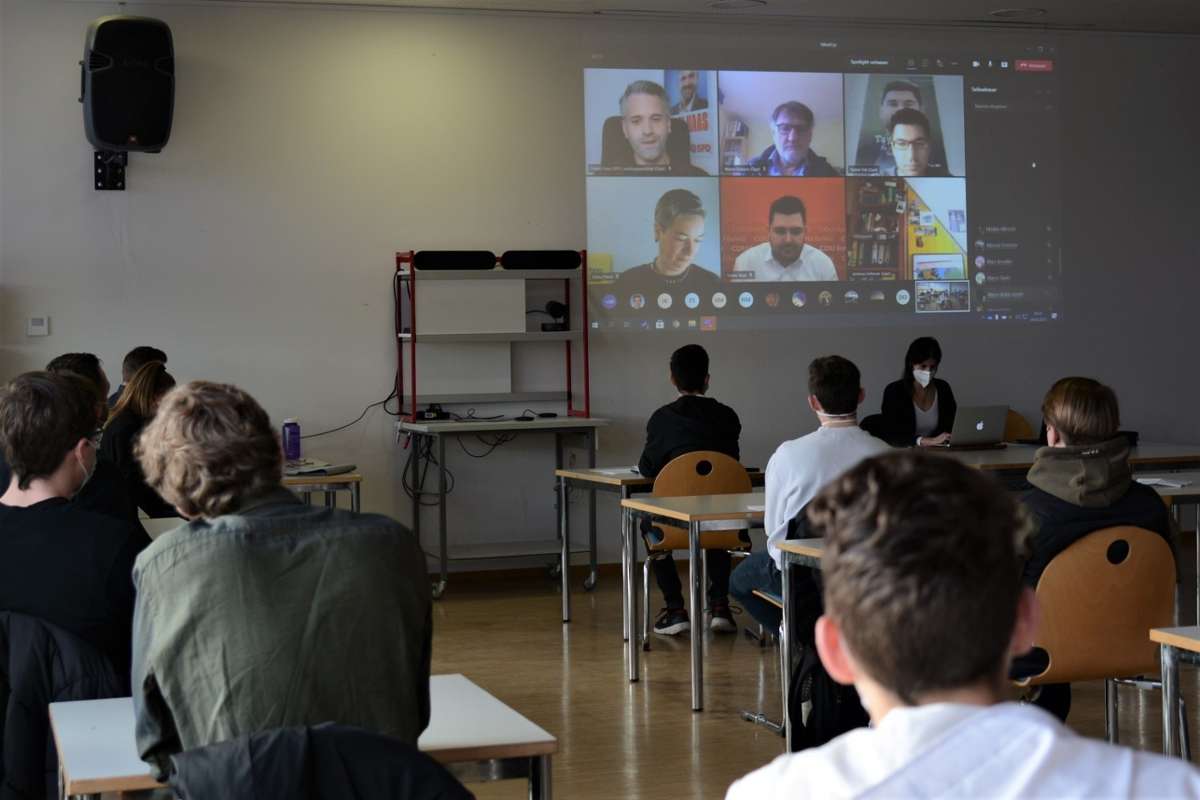 Landtagswahlkampf in Bietigheim-Bissingen: Schüler fühlen Kandidaten auf den Zahn