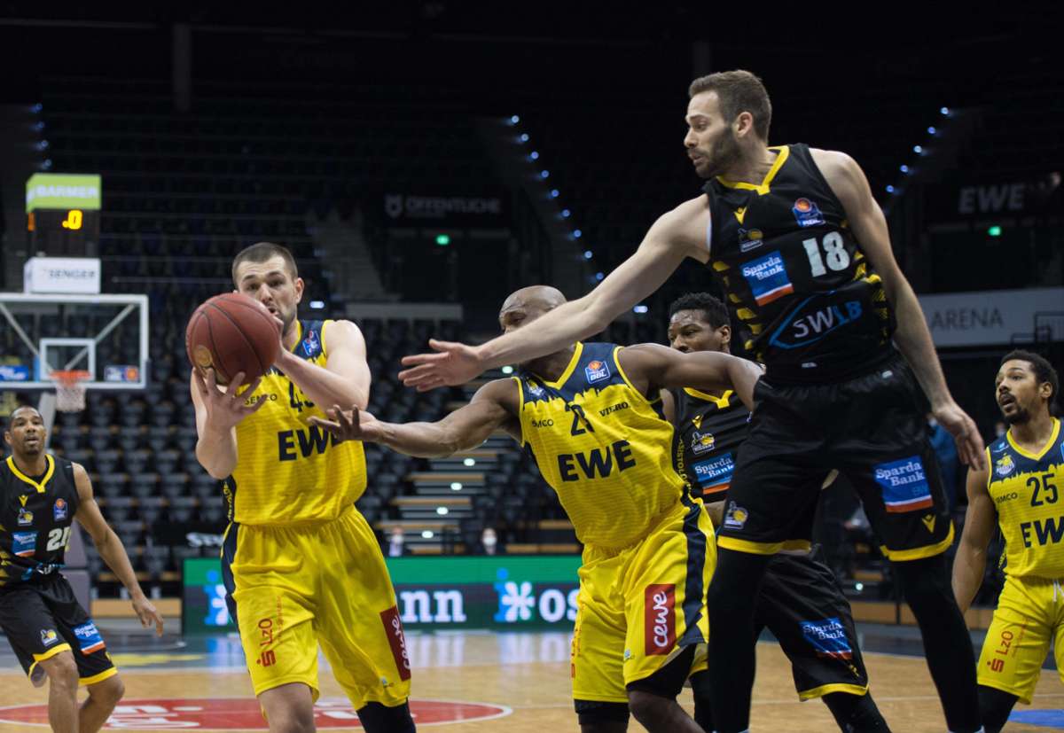 Ludwigsburg besiegt Baskets Oldenburg: Riesen sind nicht zu stoppen
