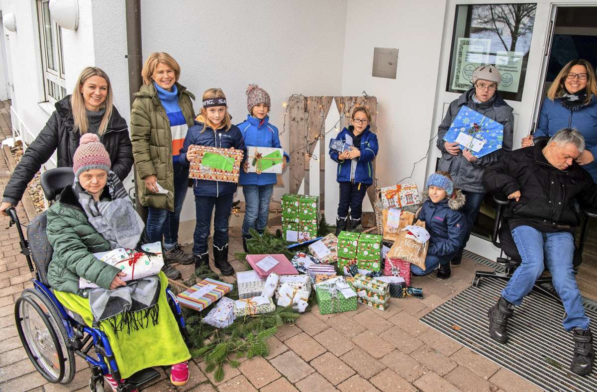 Sachsenheim: Kinder erfüllen Weihnachtswünsche