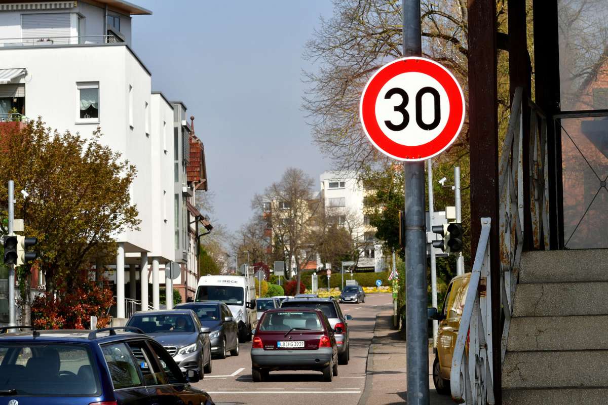 Tempo 30 in Sachsenheim: Knappes Votum für Tempolimit