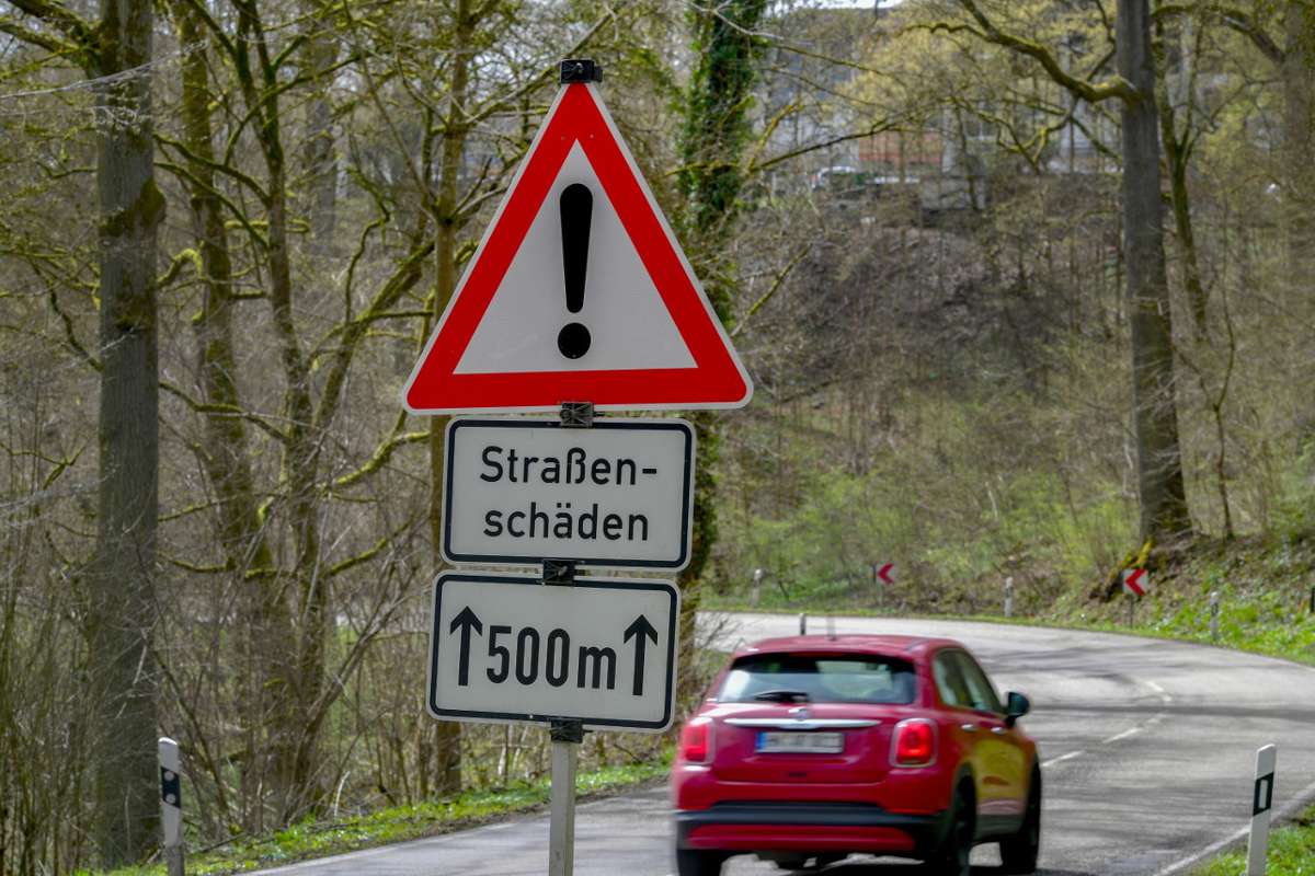 Straßenbau in Sachsenheim: Sanierung der Holperstrecke möglich