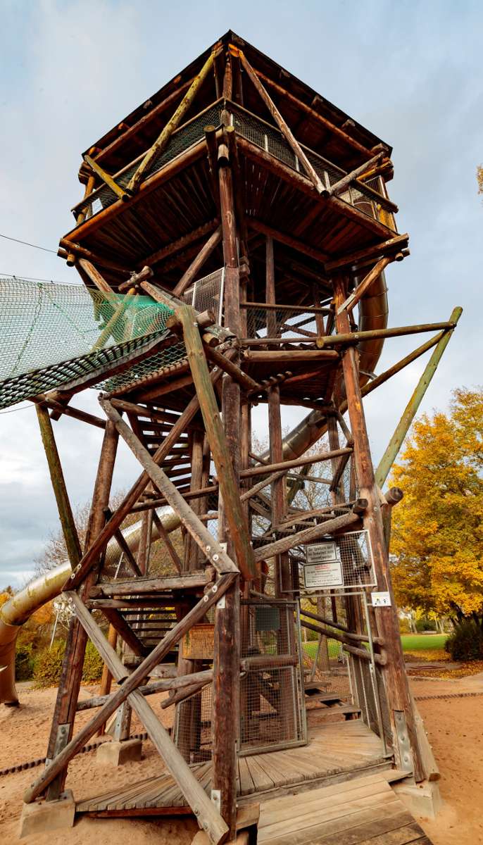 Ab Montag wird der Turm auf dem Bietigheimer Spielplatz abmontiert: Spielturm wird abgebaut