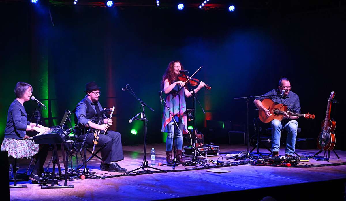 Irish Folk in der Bietigheimer Kelter: Lebensfroh mit Musik von der grünen Insel