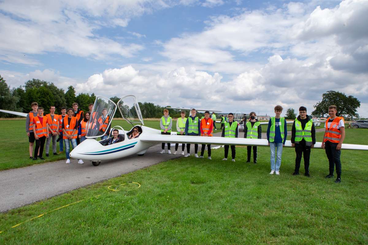 Erster Projekttag der Luftsportgemeinschaft nach zwei Jahren: 40 Starts sorgen für Adrenalin