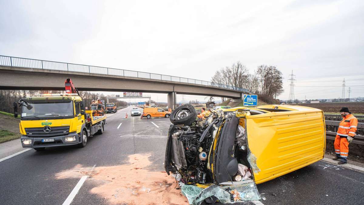 Zwischen Pleidelsheim und Mundelsheim: A81 nach Unfall zeitweise voll gesperrt – drei Verletzte